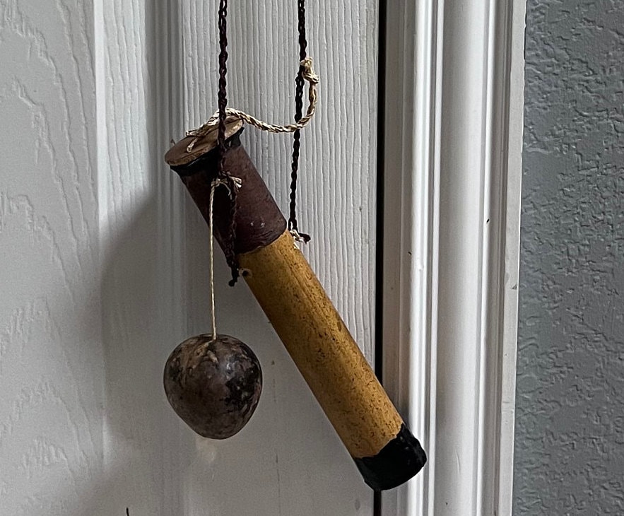 Carquois de Décoration en cuir + Flèches en Bambou XXème