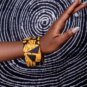 African prints bangles Fabric bangles for women Gift for her Statement Accessories colourful bracelet handmade African bangle 1 Yellow-Black print