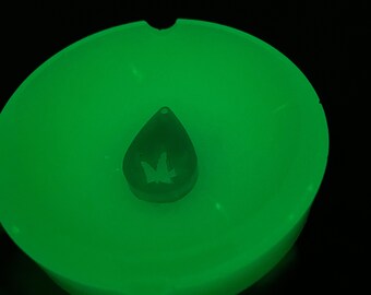 BLAZED GLOWING Blunt Size Ashtray! With Cannabis Leaf logo! Full Acrylic Pour! CUSTOM!