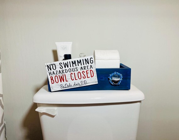 Jaws-Inspired Wooden Toilet Paper Holder: Shark Decor for Bathroom Humor & Movie Fans