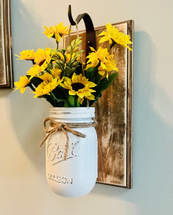 Mason Jar Hanging Wall Sconce, Sunflower Decor, Spring Decor, Summer Mason Jar Decor, Country Farmhouse Wall Decor, Rustic Home Wall Decor