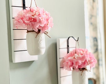Shiplap Wall Hanging Spring Mason Jar Sconce Farmhouse Decor with Hydrangea Country Rustic