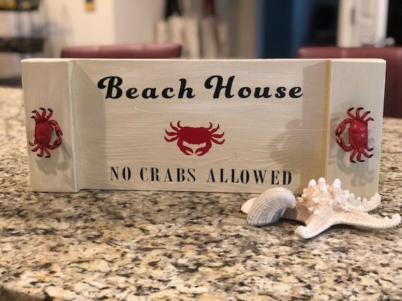 Fun Small Serving tray, Crab Beach House Decor, Fun Wood Serving Tray with Handles, Farmhouse Tray, Seaside Coastal Vanity Bathroom Tray