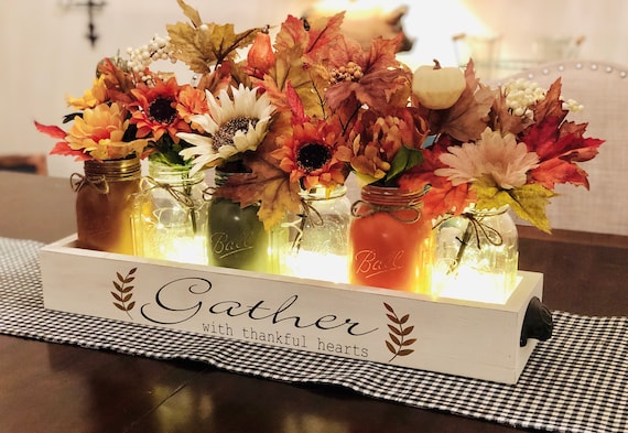 Thanksgiving Table Centerpiece, Fall Mason Jar Arrangement, Elegant Farmhouse Holiday Decoration, Thanksgiving Tablescape, Autumn Florals