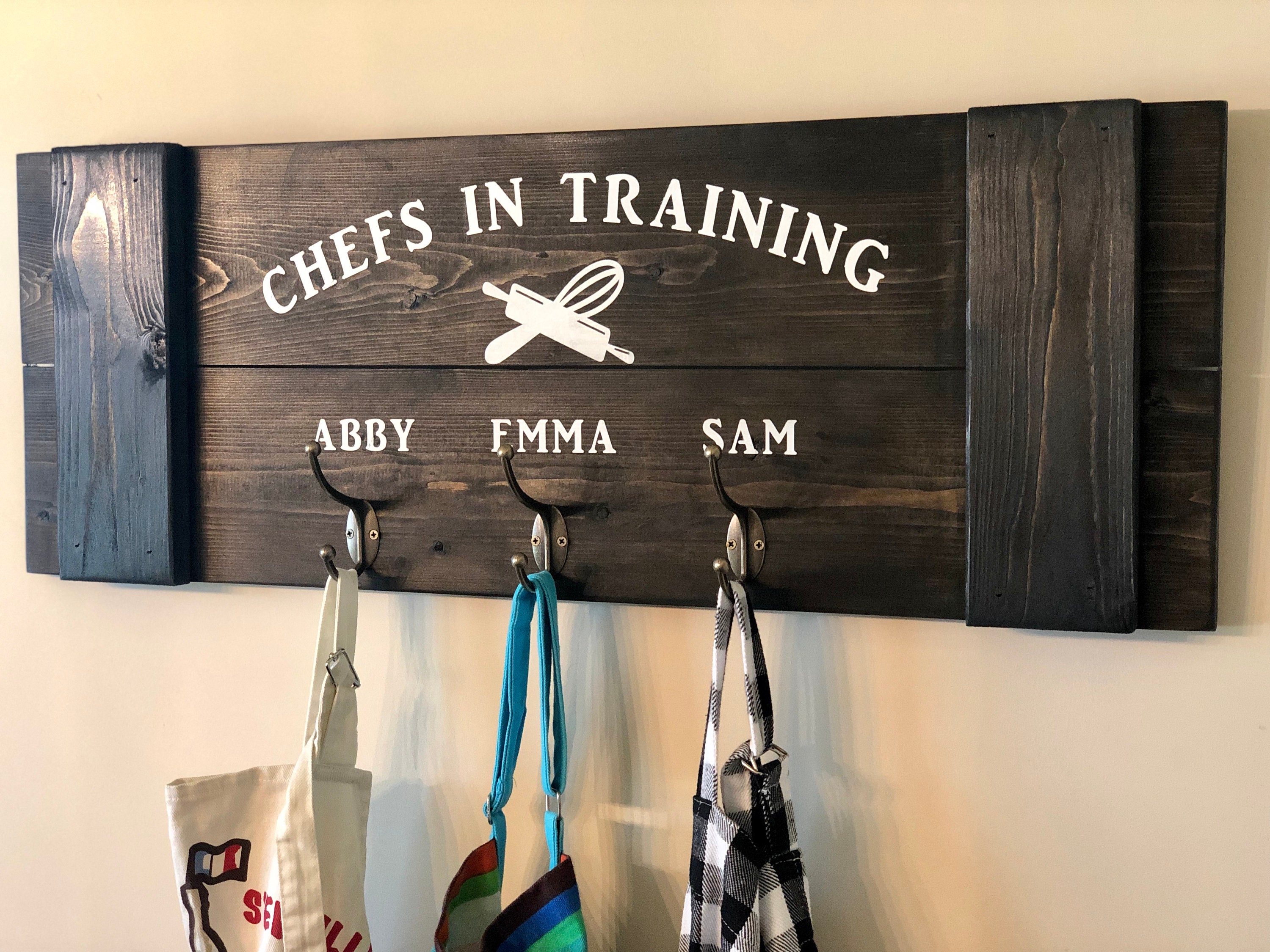 Personalized Wood Apron Wall Hanging, Farmhouse Kitchen Apron Holder, Fun Kitchen Wall Decor