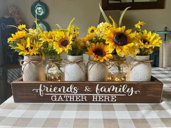 Sunflower Mason Jar Centerpiece, Spring Table Decor, Summer Centerpiece, Rustic Farmhouse Table, Sunflower Decor, Country Kitchen Wood Box