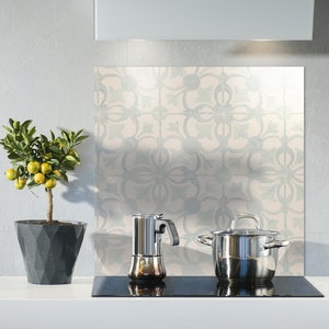 Classic Tile Pattern Kitchen Backsplash, Tempered Glass Wall Art ...