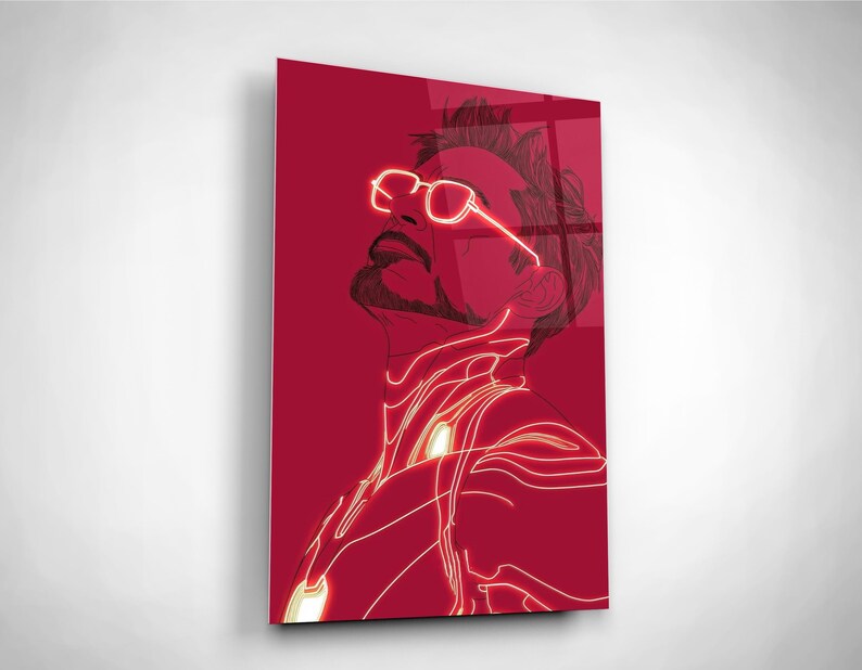 Puede incluir: Arte mural rojo que presenta una ilustraci&oacute;n estilizada de una persona mirando hacia arriba. La obra de arte utiliza una combinaci&oacute;n de colores rojo y blanco, con l&iacute;neas blancas que delinean los rasgos de la figura, incluidas las gafas. El fondo es rojo liso.