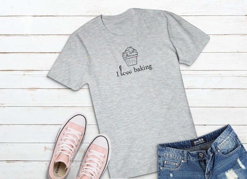 I Love Baking Shirt Cake Shirt Candy T Shirt Cute Shirt Sweet Shirt Basic T Shirt Pastry Cook Shirt Gift Cakes Lover Gift Pastry chef gift