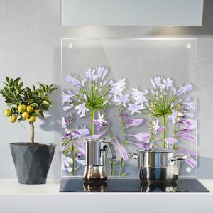 Transparente Küchenrückwand - Gehärtetes Glas mit violettem Blumendruck, kundenspezifische Größen