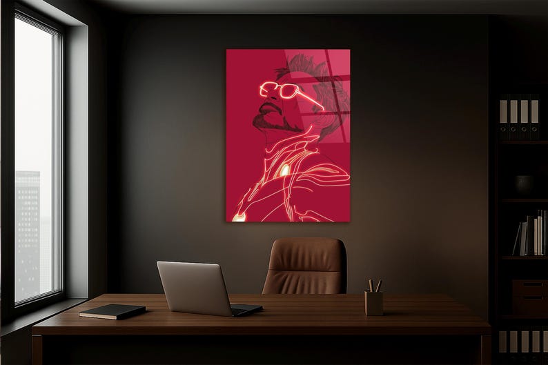 Puede incluir: Una taza de cer&aacute;mica blanca con un asa negra y el texto "But First, Coffee" en negro y en negrita. La taza est&aacute; sobre una superficie blanca. La taza mide 10 cm de alto.