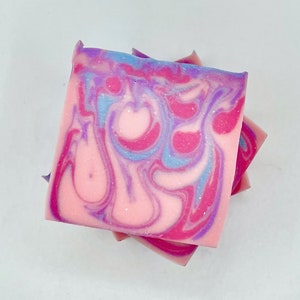 Love Spell dupe handmade soap – Wicked Bubbles