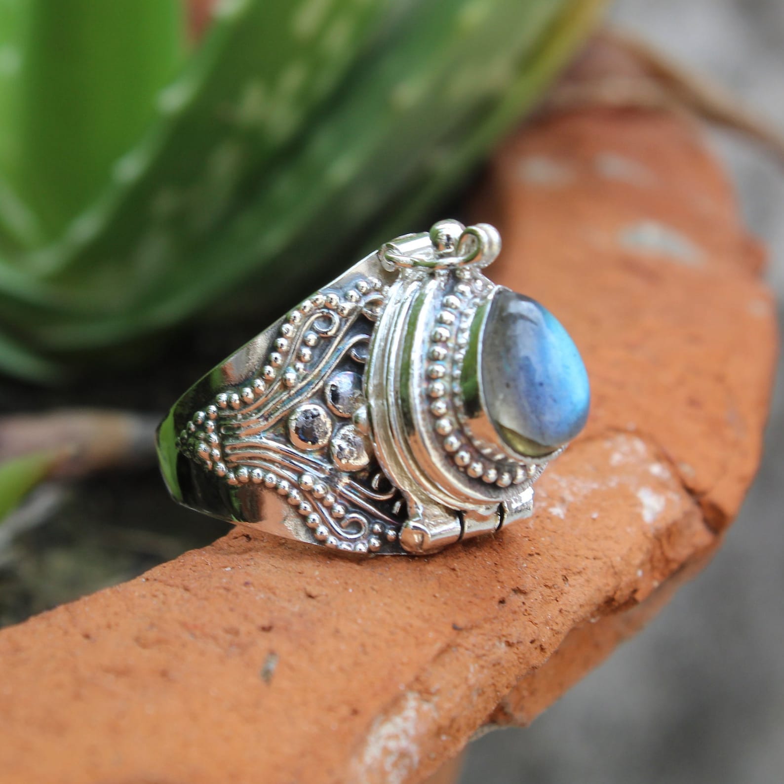 Poison Ring Moonstone Ring Poisoner Ring 925 Sterling Silver - Etsy