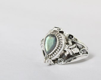 Summer day, Poison Ring ,Compartment ring,Labradorite Ring,925 Sterling Silver Plated Ring,Silver box Ring,Women ring,