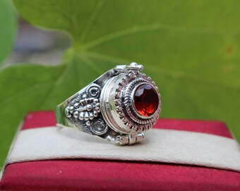 Poison ring | Garnet Ring | Easy Openable Ring | Designer Secret Poison ring | Compartment ring | Handmade Ring | Gift for Mom