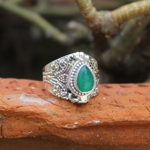 Beautiful Box Ring With Natural Green Onyx Stone , Halloween Ring, Designer Rings ,Designer Jewellery, Rings ,Box Rings