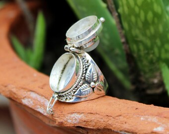 Poison Ring Moonstone Ring Poisoner ring 925 Sterling Silver Plated Ring Silver box Ring Mother gift ring Christmas ring Ring