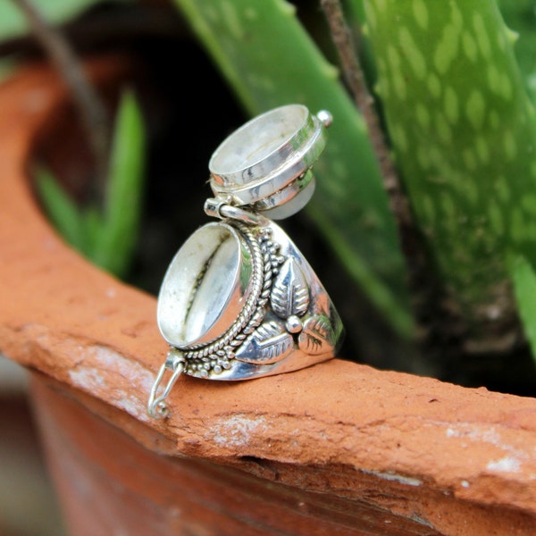 Poison Ring Moonstone Ring Poisoner ring 925 Sterling Silver Plated Ring Silver box Ring Mother gift ring Christmas ring Ring