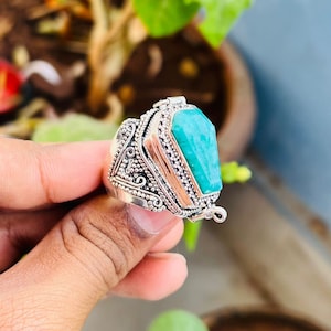 Box Ring With Natural Emerald Gemstone ,Silver Plated Ring,Box Ring,Locket  Ring,Secret Compartment Ring,Rings For Gift,Coffin Ring