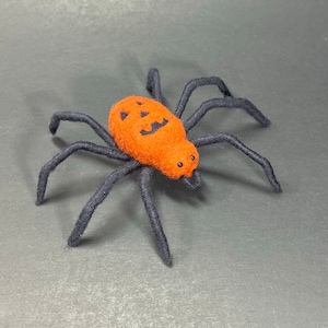 Needle felted Halloween spider