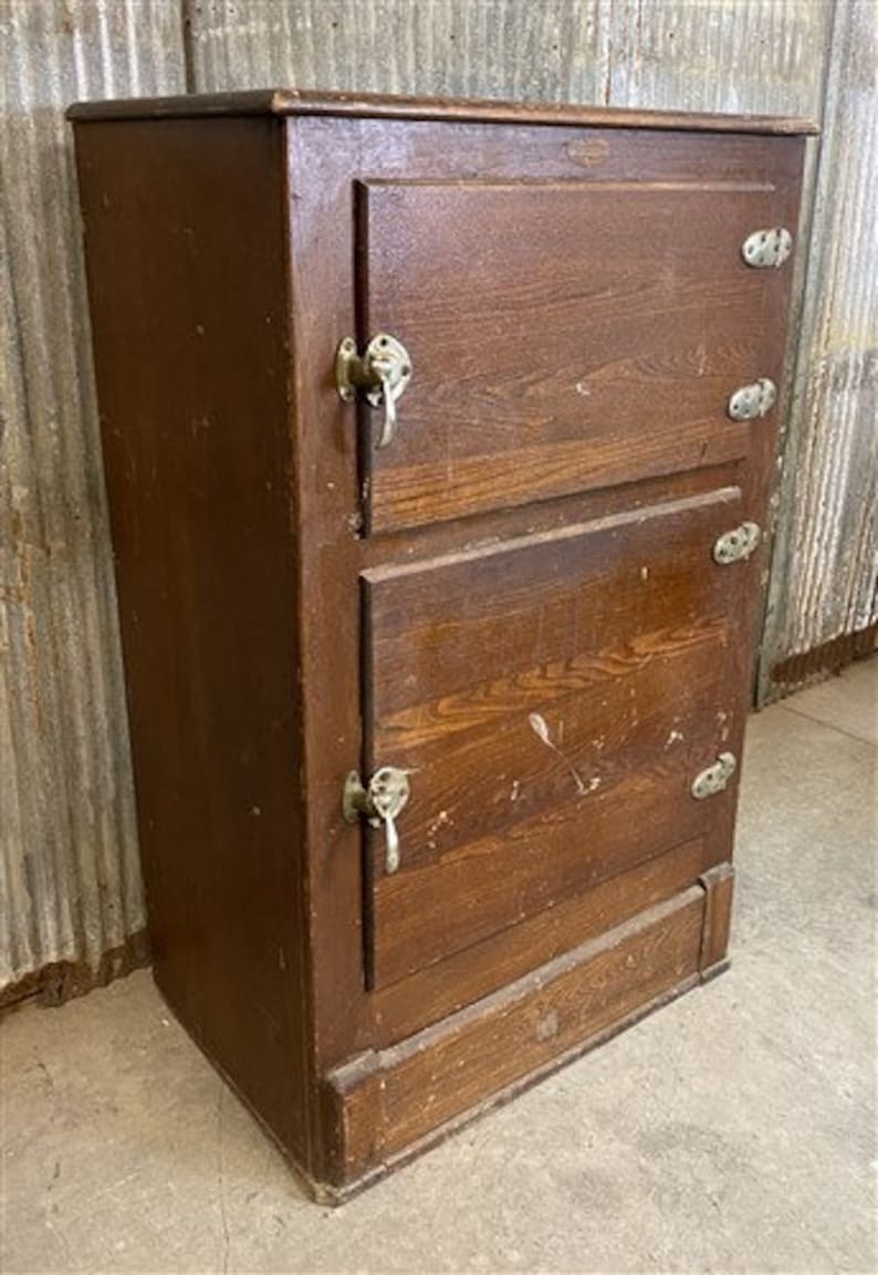 Meuble Vintage Pour Frigo Ou Glacière – Bois Et Zinc, Patine Ancienne, Dimensions 105x62,5 Cm