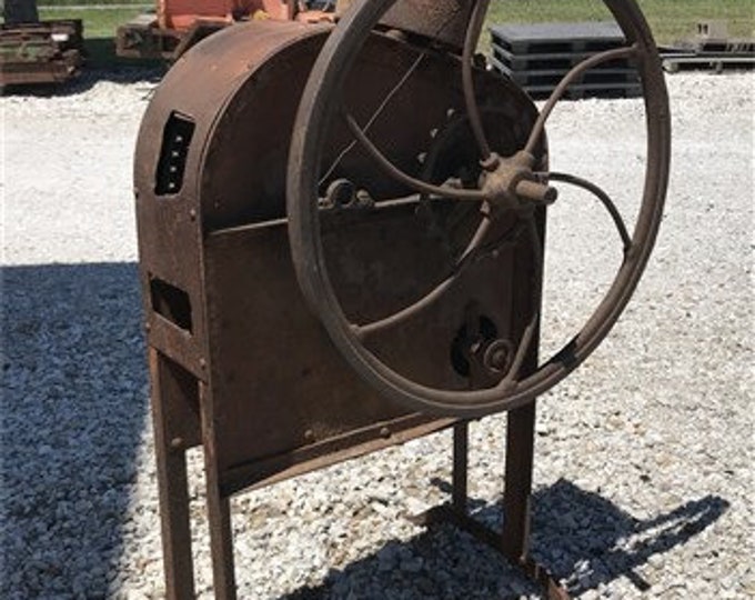 Wooden Hand Crank Corn Sheller, Coffee Grinder, Corn Shucker, Walnut