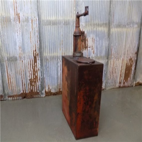Vintage Oil Lubester Pump Dispenser With Hand Crank Texaco Etsy