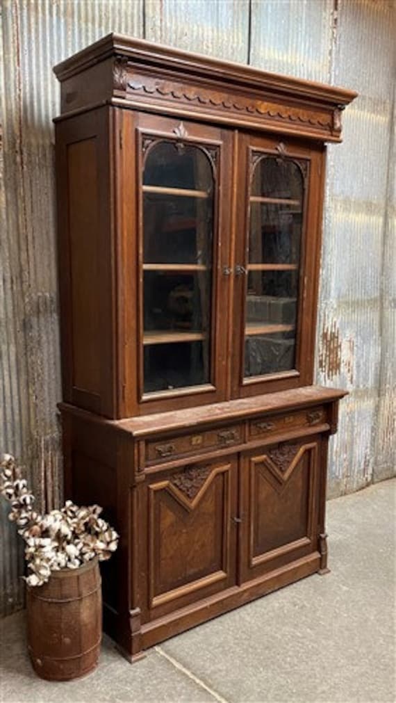Vintage hutch 2024 with glass doors