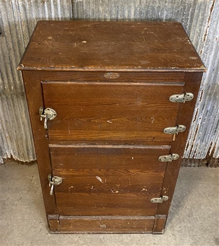 【東ドイツ Kühlungsbornの古い引き出し】ヴィンテージ 英国 イギリス Lloysd's Antiques ヴィンテージ クラシカル 作業台