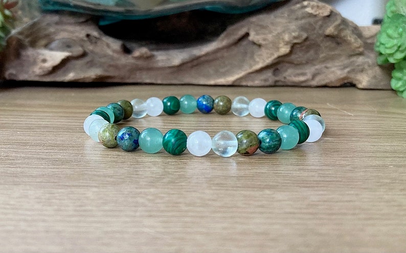 Embrace the Soothing Energy of Green Gemstones During Pregnancy