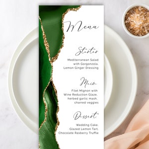 Modelo de menu de casamento verde esmeralda, aquarela geodo de ágata, dourado, minimalista abstrato, comprimento de chá, editável, imprimível, caligrafia moderna