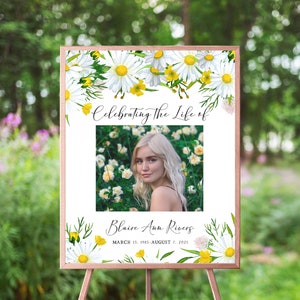 Signo de bienvenida al funeral de margaritas, en memoria amorosa, cartel de celebración de la vida, floral de margarita blanca, plantilla conmemorativa, tablero de fotos, imprimible