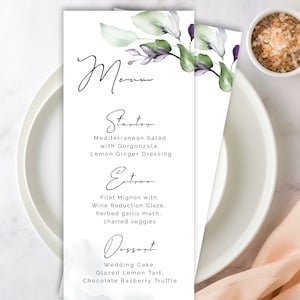 Grün Lavendel Menüvorlage, Hochzeitsmenü, minimalistisch, Tee Länge, Staubblau Grau Aquarell, DIY bearbeitbar, druckbare Vorlage