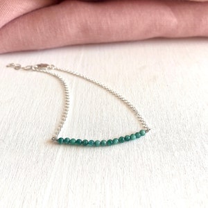 Natural Green Jade Gemstones Bracelet-Tiny Green Stons-Beads Jewelry-Bar Bracelet-Genuine Gemstone-Sterling Silver Chain 18k Gold Plated