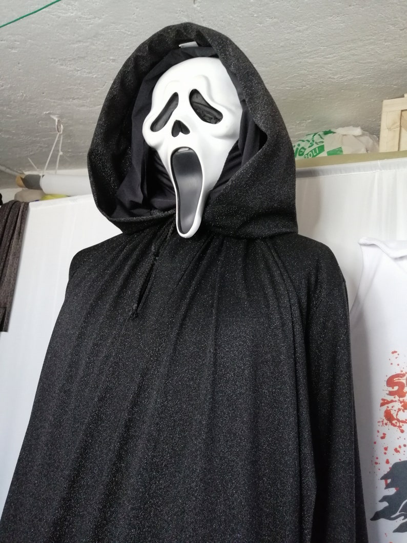 Silent Screams robe deluxe