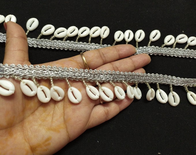 BY Yard Indian Metallic Silver and White Colour Shell Work Tassels Trim ...