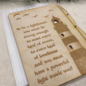 kaarten, vuurtoren kaart, een voorbeeld kaart, inspiratie kaart, hout gegraveerde kaarten, laser gegraveerde kaarten, tafelkaarten, PCS005