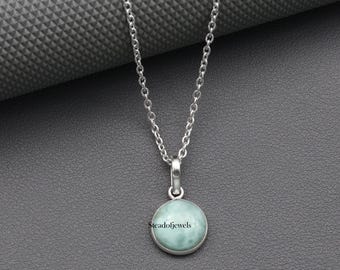 Colar de Larimar Natural: Cabochão Redondo, Prata de Lei 925