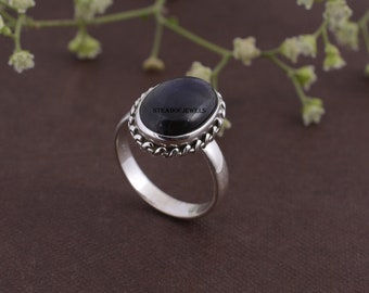Handmade Sterling Silver Labradorite Ring: Boho Stacking Ring