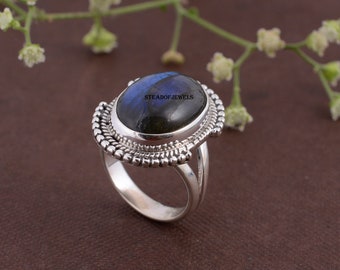 Natural Labradorite 925 Sterling Silver Solitaire Ring With Blue Fire Labradorite Ring,Boho Statement Ring,Hand Crafted Silver Gemstone Ring