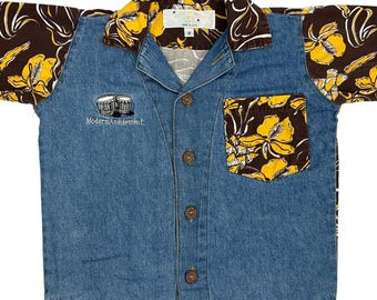 Camisa hawaiana de mezclilla Vintage Modern Amusement para niño, talla pequeña, azul, con botones delanteros, fabricada en EE. UU.