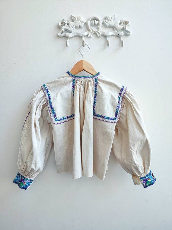 Antique Romanian blouse 3d geometric pattern embr… - image 6