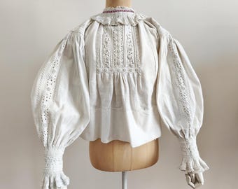 Antique 1930 bihor Romanian blouse collar with floral embroidery ethnic bio linen