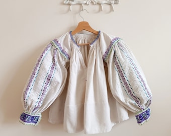 トップス antique Rumania blouse Romanian Blouse Embroidered Top Vintage Blouse Antique