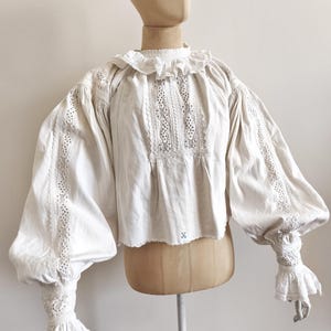 Antique 1930 bihor Romanian blouse collar with floral embroidery ethnic bio linen
