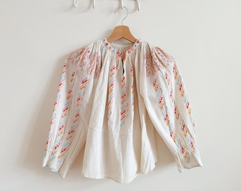 Blusa rumena autentica ricamata in cotone vintage del 1960