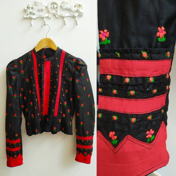 Vintage Hungarian bodice embroidered from Szék