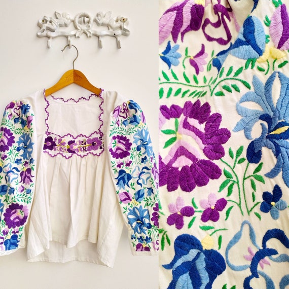 Vintage Hungarian floral embroidered blouse with p