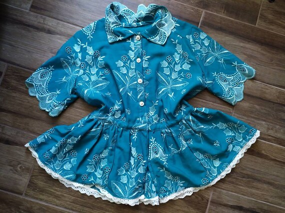 Cute Vintage turquoise floral embroidered handmade
