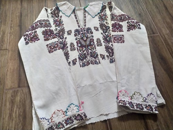 Incredible needlepoint embroidered floral antique